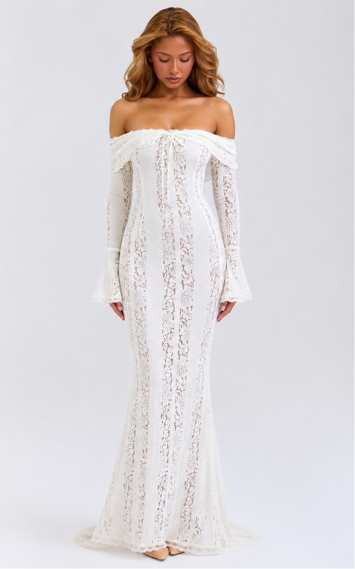 Vestido largo de encaje Ethereal